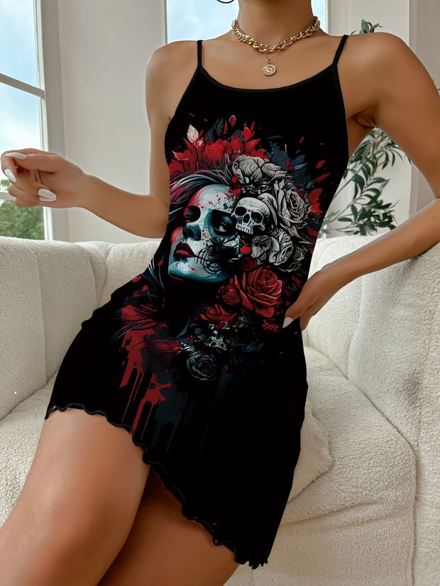 Gothic-Lounge-Kleid mit Totenkopf- und Rosen-Print und gekräuseltem Saum