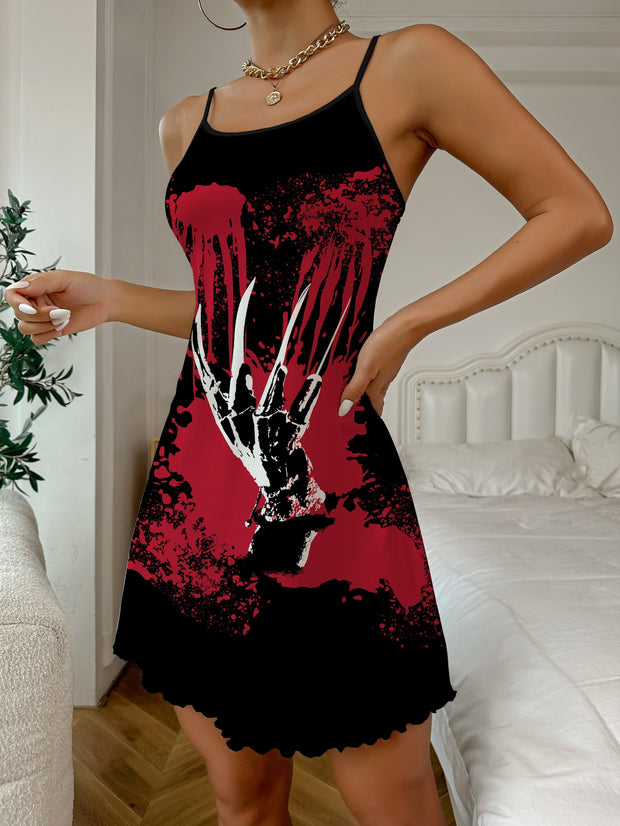 Lounge-Kleid mit Gothic-Krallen-Print und Rüschenbesatz