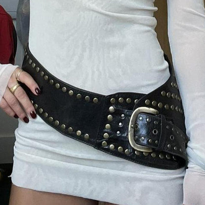 Ceinture large en cuir de personnalité de cors de rivet punk rétro 