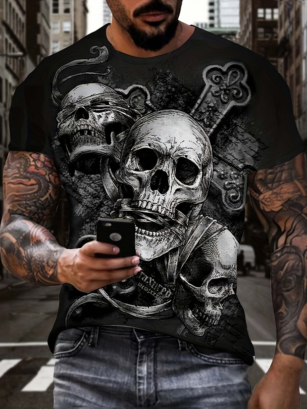 Kurzärmliges T-Shirt mit Gothic-Kreuz- und Totenkopf-Print 