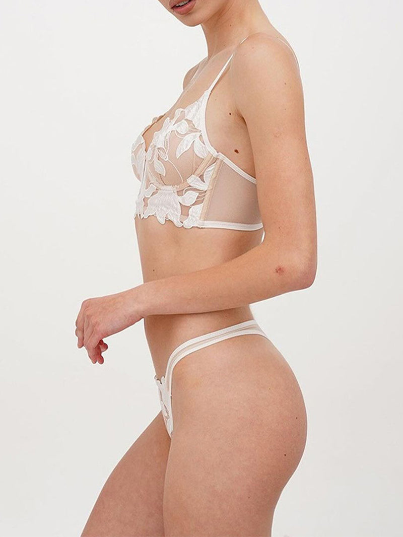 Sexy Three-Dimensional Embroidered Lace Underwear Suit