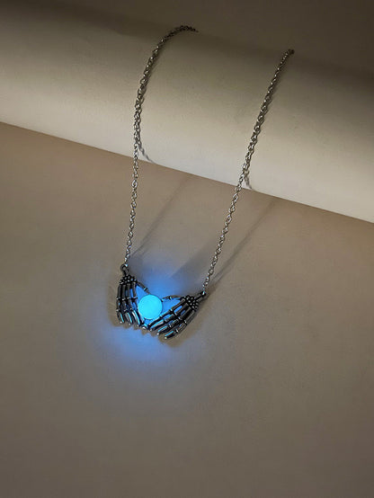 Collier Noctilucent Punk Rétro Crâne Main Patte 