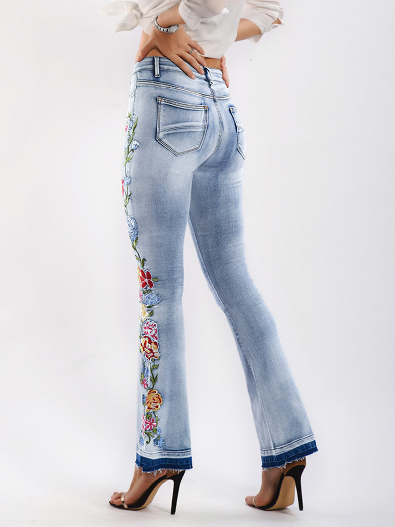 Pantalon en jean brodé Pantalon évasé 