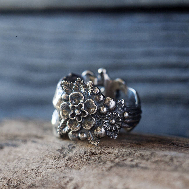 Punk-Blumen-Totenkopf-Ring 