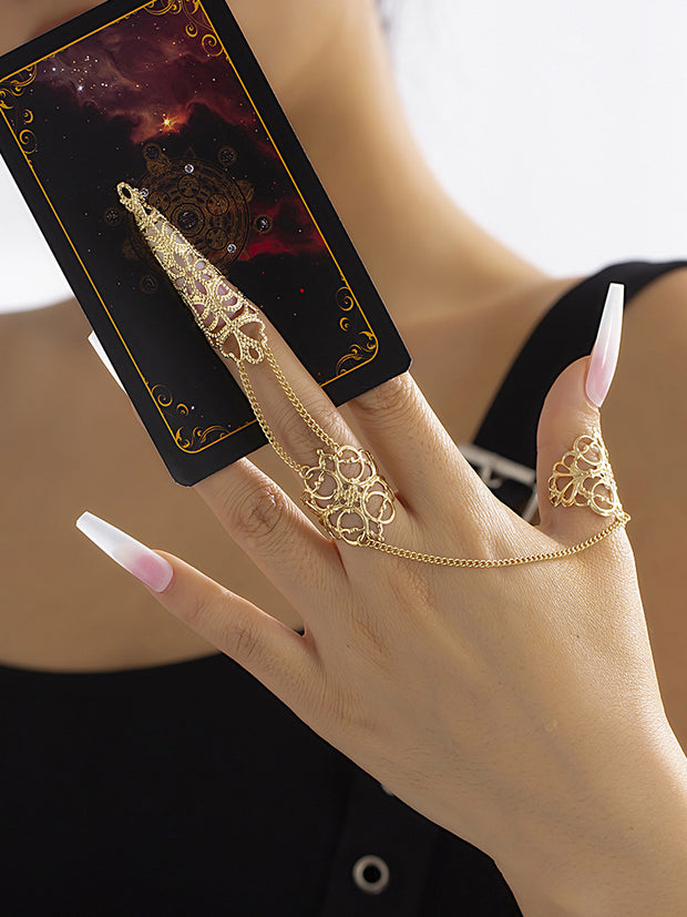 Hohler Fingerring im gotischen Stil 
