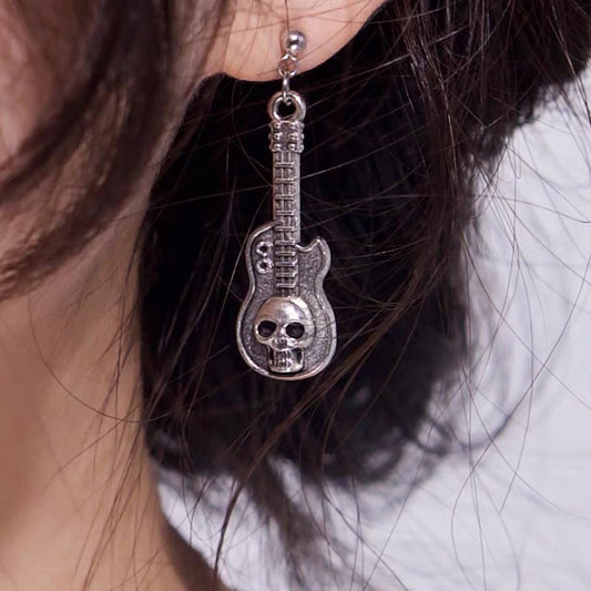 Boucles d'oreilles en forme de guitare crâne 