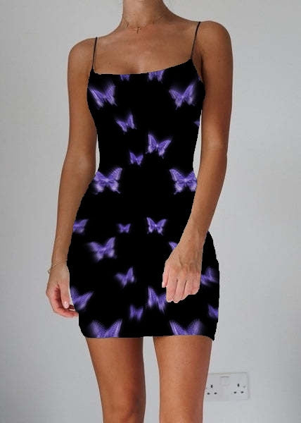 Lila, sexy Kleid mit schmalen Trägern und Phantom-Schmetterling-Print