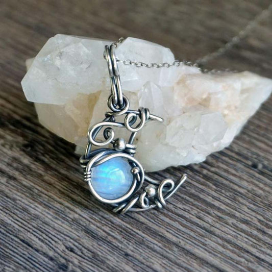 Retro Moonstone Moon Pendant Necklace