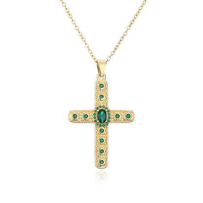 Collier pendentif croix religieuse en zircon 