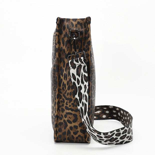 Sac porté épaule vintage à imprimé léopard 