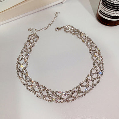 Hollowed-Out Rhinestone Fashion Choker