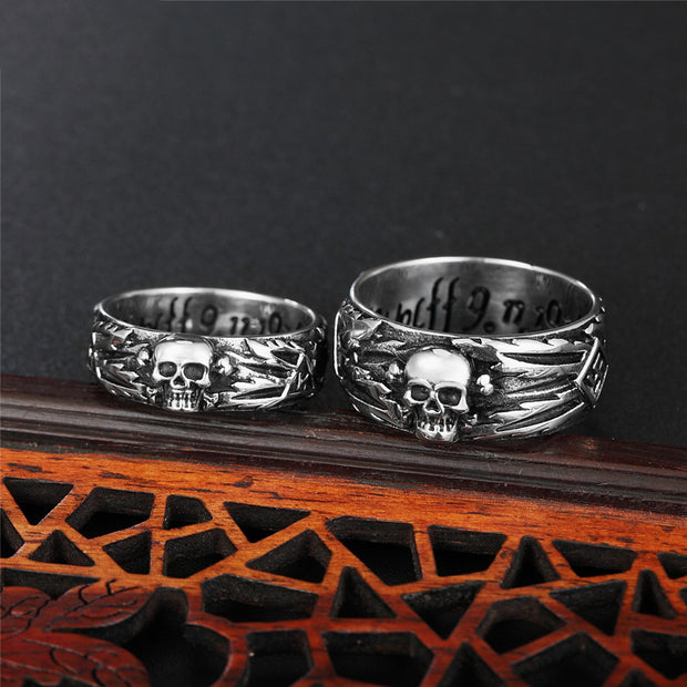 Punk Carving Skull Couple Ring