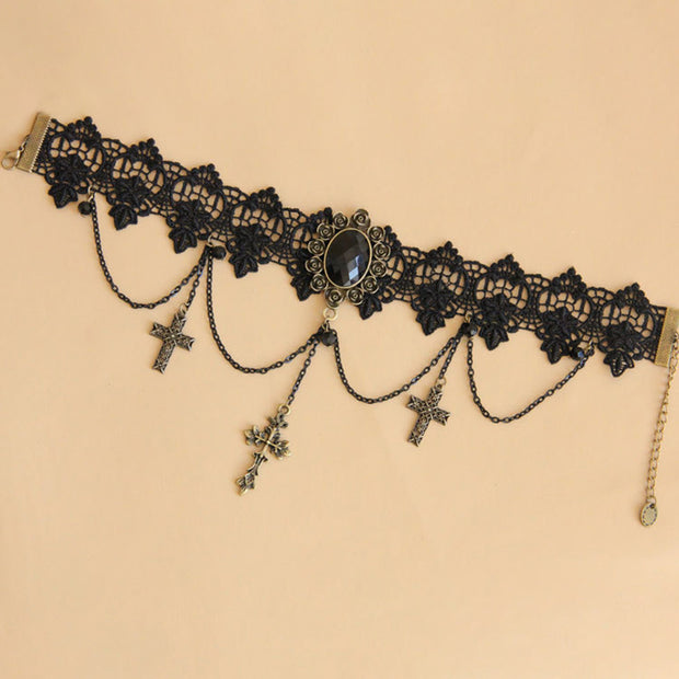 Halsband mit Kreuzen und Strasssteinen 