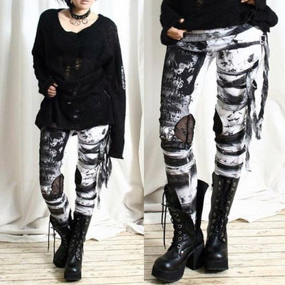 Punk-Inspired Old-Fashioned Lace-Up Bottoms