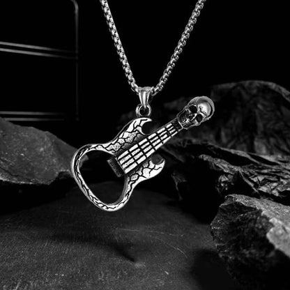 Collier pendentif guitare crâne 