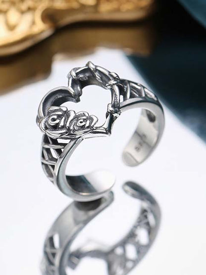 Hollow Heart Rose Ring