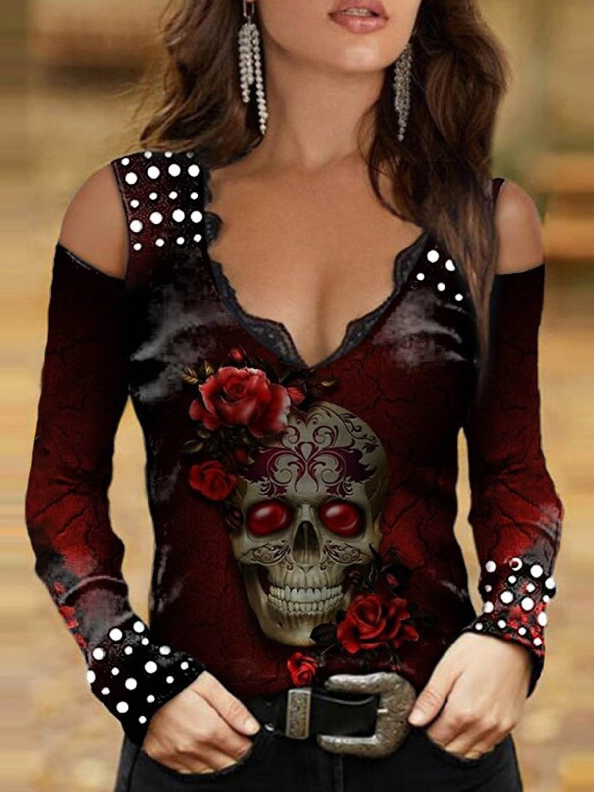 Skull Print Off-The-Shoulder T-Shirt