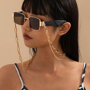 Modische, punkige Sonnenbrillenkette im Lagendesign 