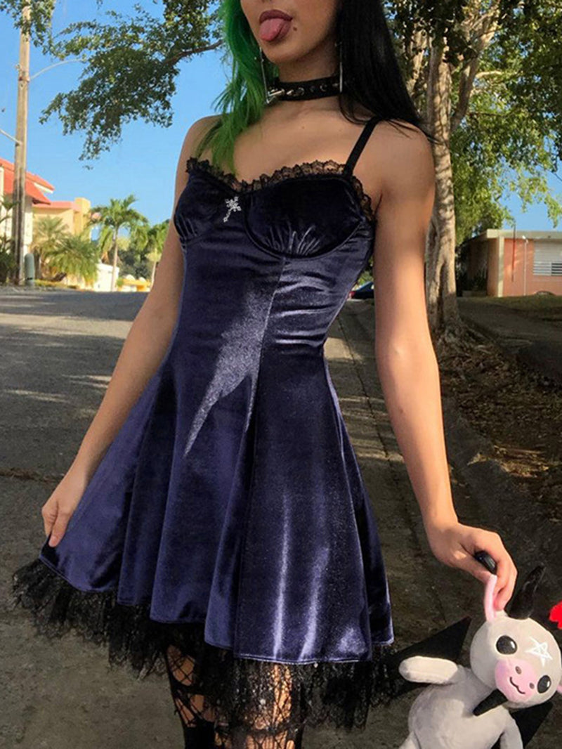 Robe sexy décolletée en dentelle de style gothique foncé 