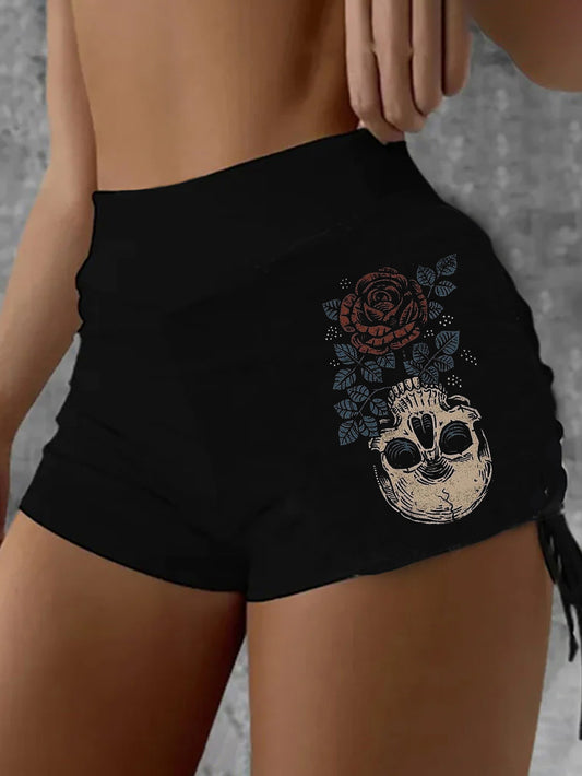 Shorts mit Totenkopf- und Rosen-Print 