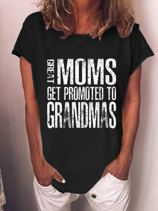 Damen T-Shirt mit Aufdruck „MOMS AND GRANDMAS“ 