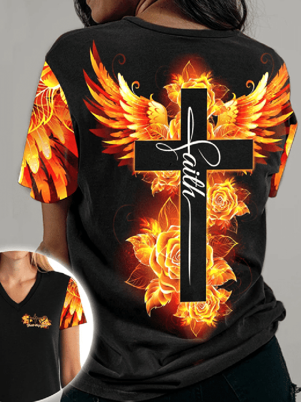 T-shirt décontracté imprimé avec croix d'ailes lumineuses 