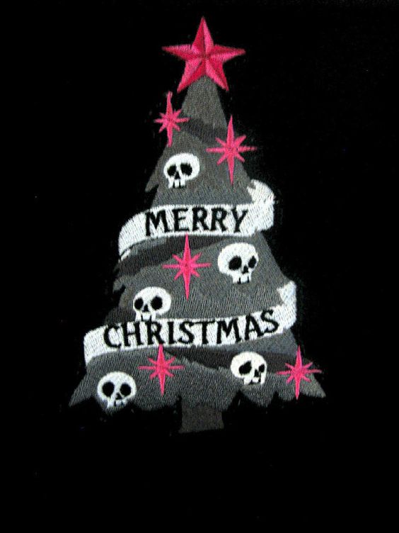 Crossover-Langarm-T-Shirt mit V-Ausschnitt und Totenkopf-Weihnachtsbaum