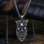 Halskette mit Anhänger „Gotische Wikinger-Totenköpfe“ 