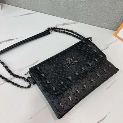 Retro Skull Chain Strap Shoulder Bag